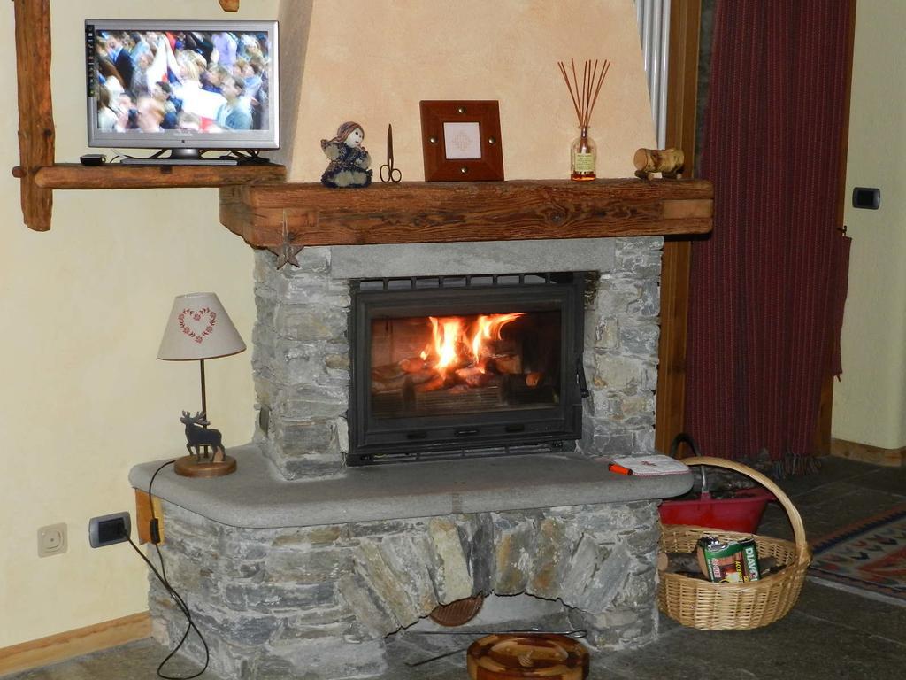 La Meizon De Felise Arvier Luaran gambar